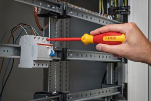 Bosch Profesyonel VDE Tornavida Seti 7 Parça - 1600A02NF7