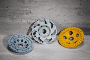Bosch - Expert Serisi Beton İçin Extra Temiz Taşlama Elmas Çanak Disk 125 mm