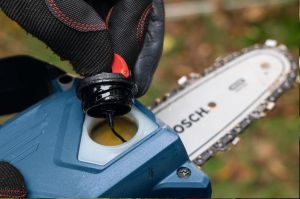 Bosch GKE 18V-15 Akülü Zincirli Ağaç Kesme Makinesi (SOLO) - 06008D7000