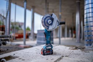 Bosch GWS 18V-180 P Akülü Taşlama Makinesi (SOLO) - 06019H6L01