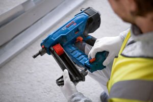 Bosch Professional GNB 18V-38 (1X4Ah ProCore) Tek Akülü Çivi Çakma Tabancası - 06019L7001