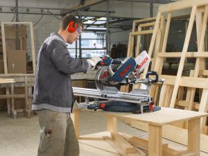 Bosch - Expert Serisi Metal için Daire Testere Bıçağı 305*25,40 mm 80 Diş - 2608643061
